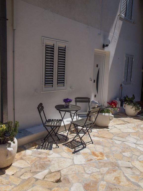 Apartments Karlo Makarska Habitación foto